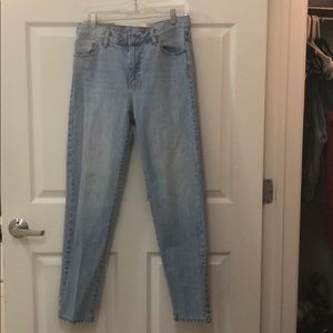Dr. Denim Piper Boyfriend Jean in Light Blue